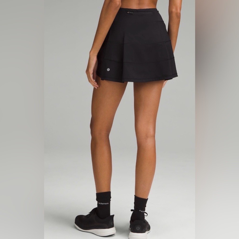 Lululemon Pace Rival Mid-rise Skirt, size 6. - Picture 2 of 10